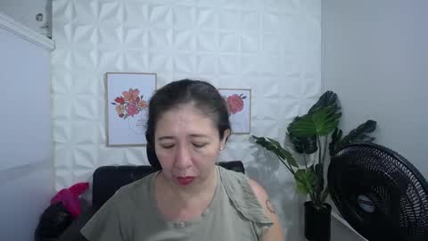 Valentina  online show from 02-14-25, 10:14