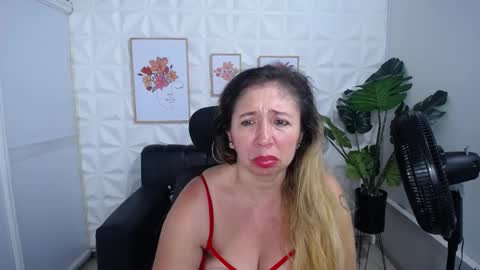 Valentina  online show from 03-04-25, 02:49