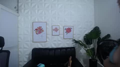 Valentina  online show from 03-05-25, 11:05