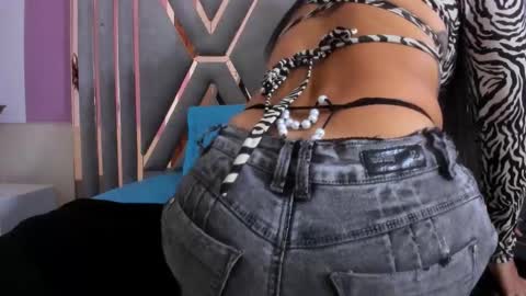 VALENTINA online show from 10-16-25, 05:08