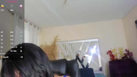 VALENTINA online show from 10-23-25, 05:07