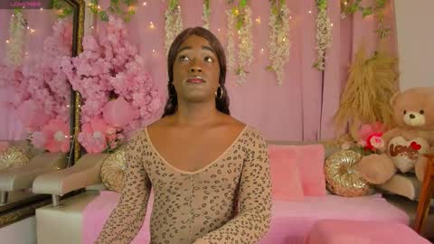 valentinaone1 online show from 11-16-25, 10:37