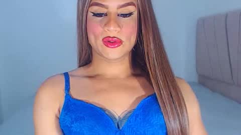 VALENTINA   online show from 11-26-25, 07:04