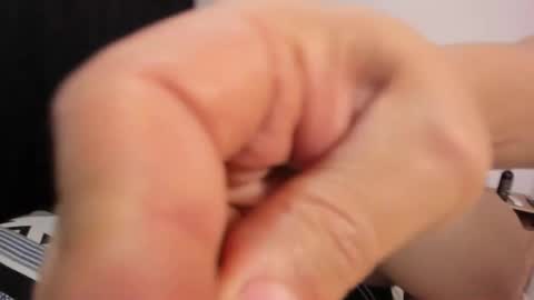 Valentine  online show from 11-05-25, 03:23