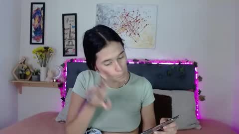 Snapshot of valentini_villa chatting on 09-25-25, 08:45 V A L E N T I N I online show from 09-25-25, 08:45
