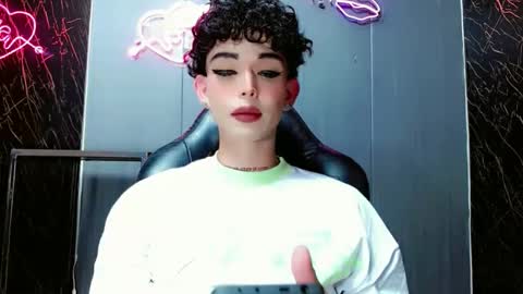 Marian online show from 11-23-25, 11:26