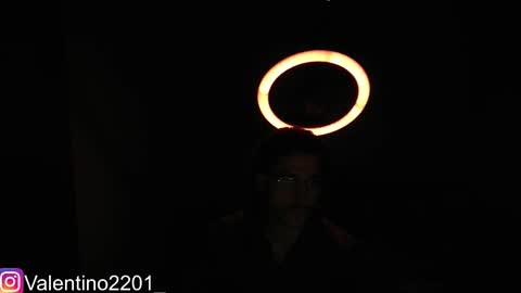 Snapshot of valentino_2201 chatting on 03-25-26, 08:31 Valentino - 15 OFF valentino2201 online show from 03-25-26, 08:31