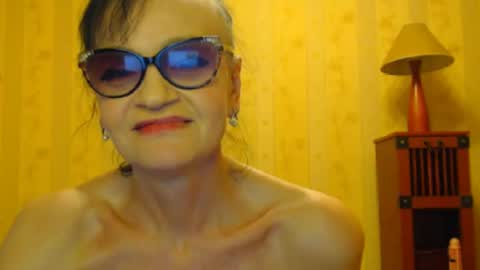 Snapshot of valenttijm3851 chatting on 03-04-25, 01:06 valentijm online show from 03-04-25, 01:06