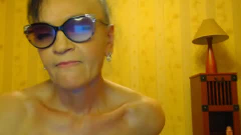 Snapshot of valenttijm3851 chatting on 03-09-25, 11:58 valentijm online show from 03-09-25, 11:58