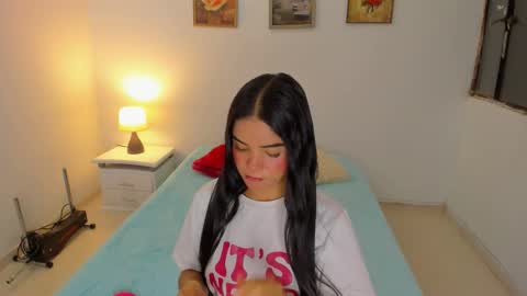 valeri_10 online show from 10-24-25, 03:03