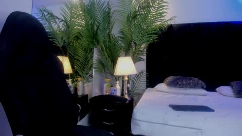 valeri_tafur online show from 10-11-25, 11:31