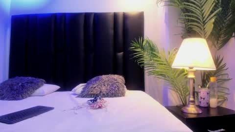 valeri_tafur online show from 11-28-25, 11:02