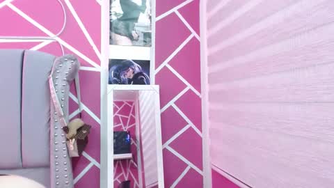 Snapshot of valeria552611 chatting on 02-07-25, 07:17 VALERIA online show from 02-07-25, 07:17