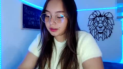 valeria online show from 11-07-25, 01:38