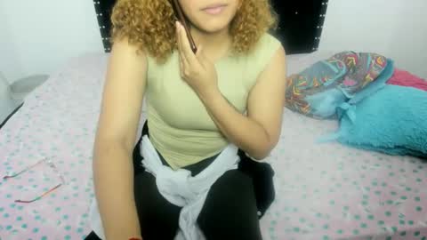 Snapshot of valeria_hot12 chatting on 11-22-25, 07:13 valeria_hot12 online show from 11-22-25, 07:13