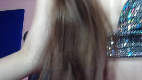 Snapshot of valeria_mendozza chatting on 02-23-25, 09:00   online show from 02-23-25, 09:00