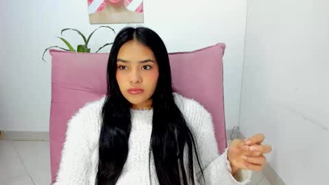 Snapshot of valeria_miller69 chatting on 11-14-25, 01:43 valeria_miller69 online show from 11-14-25, 01:43