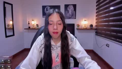 Valeria online show from 10-29-25, 02:19