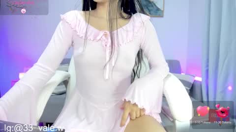 valeria online show from 11-21-25, 06:23