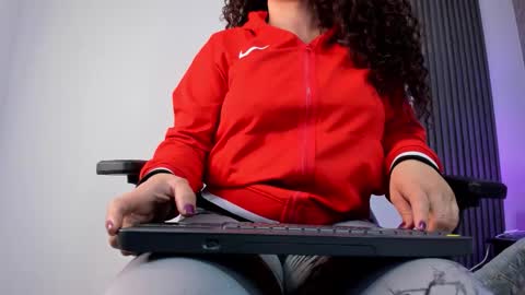 Valeria online show from 10-09-25, 01:53