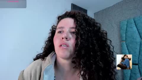 Valeria online show from 10-11-25, 02:26