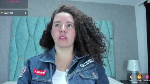 Valeria online show from 11-05-25, 01:22