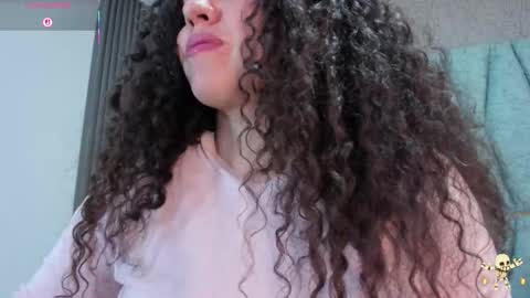 Valeria online show from 11-11-25, 04:07