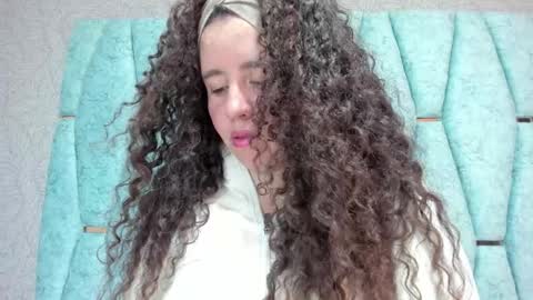 Valeria online show from 11-16-25, 12:55