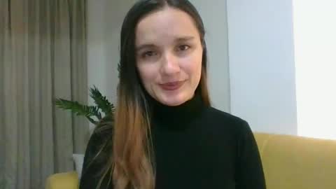 valeriafrannco online show from 09-18-25, 04:47