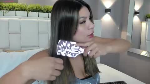 Snapshot of valeriagarciax chatting on 03-01-25, 12:01 ValeriaGarciax online show from 03-01-25, 12:01