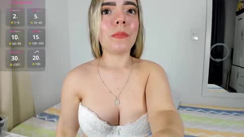 valerialoren online show from 11-14-25, 02:54