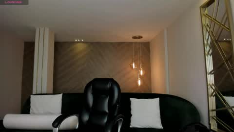 Valeria online show from 04-07-26, 10:15