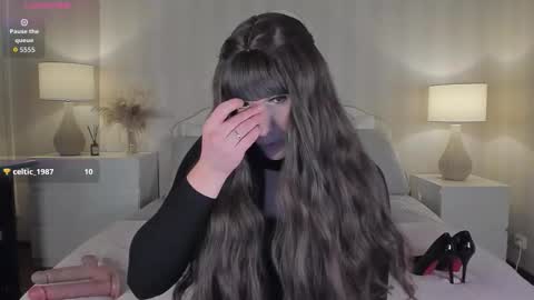 Valeria online show from 11-13-25, 09:14