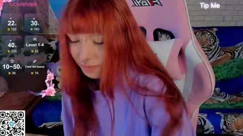 Snapshot of valerie_dolls chatting on 10-05-25, 01:31 Valerie online show from 10-05-25, 01:31