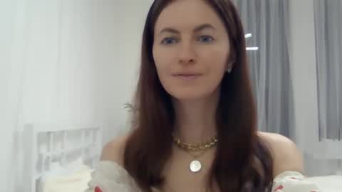 valerie_rose777 online show from 12-08-24, 04:28