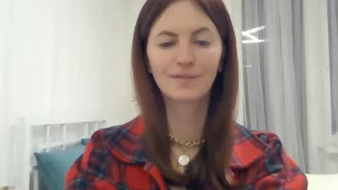valerie_rose777 online show from 01-05-25, 07:07