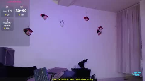 Snapshot of valerie_smile chatting on 10-18-25, 11:38 Valerie online show from 10-18-25, 11:38