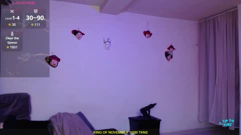 Snapshot of valerie_smile chatting on 11-01-25, 07:43 Valerie online show from 11-01-25, 07:43