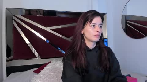 valeriemattson_ online show from 10-09-25, 02:26