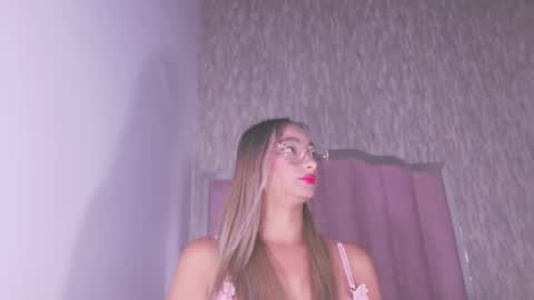 Valeryn online show from 10-17-25, 03:10