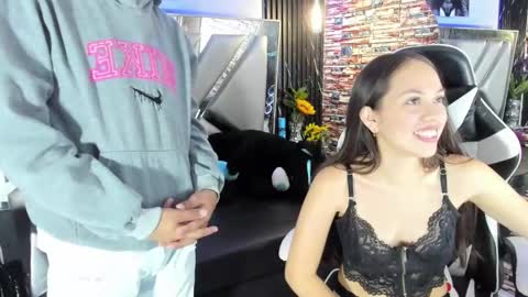 valery_and_dani online show from 01-26-25, 12:54