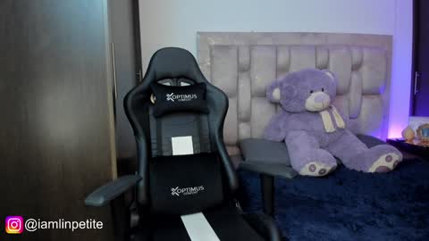  Valery Lin Dupont online show from 01-18-25, 02:47