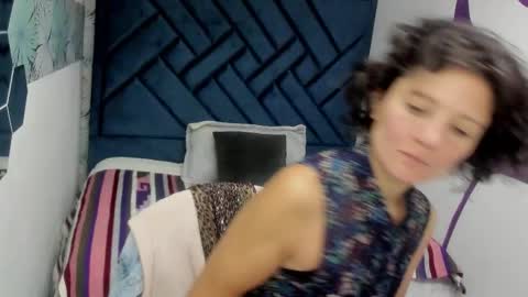 VALERY MORE online show from 10-28-25, 12:09