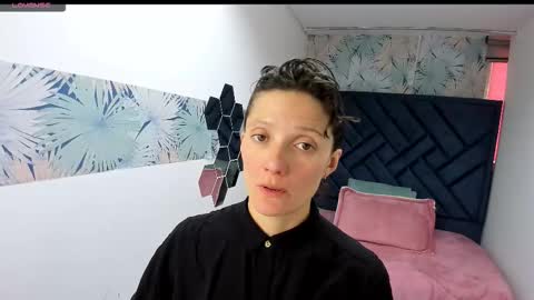 VALERY MORE online show from 03-02-26, 01:07