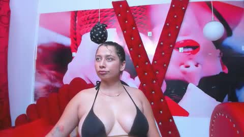 Snapshot of valery_soka69 chatting on 10-30-25, 07:36 soka online show from 10-30-25, 07:36