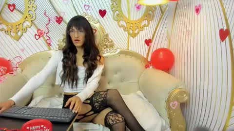 Snapshot of valerybellotti chatting on 02-10-26, 12:20 Valery online show from 02-10-26, 12:20