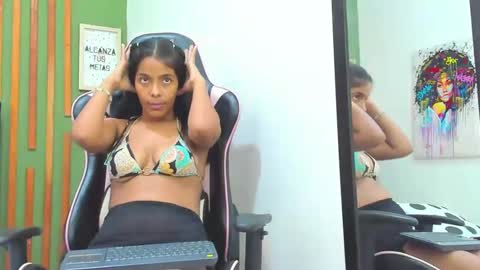 Snapshot of valerynbrown chatting on 03-02-25, 05:23 valery online show from 03-02-25, 05:23