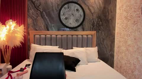 Snapshot of valeryshadey chatting on 12-13-25, 09:20 Valerie Shadey online show from 12-13-25, 09:20