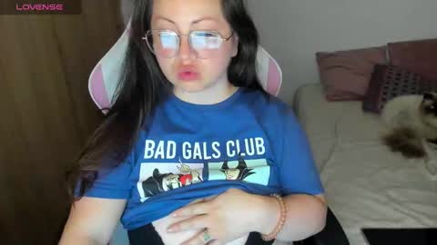 My name is Valery... Nice to meet you  thumb up me please its important online show from 12-12-24, 12:59