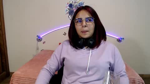 Angelyxs online show from 11-02-25, 07:27